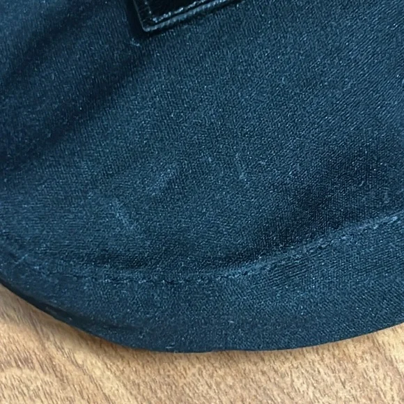 Authentic Fendi Mamma Baguette Shoulder Bag Black Mini Croissant - Picture 12 of 16